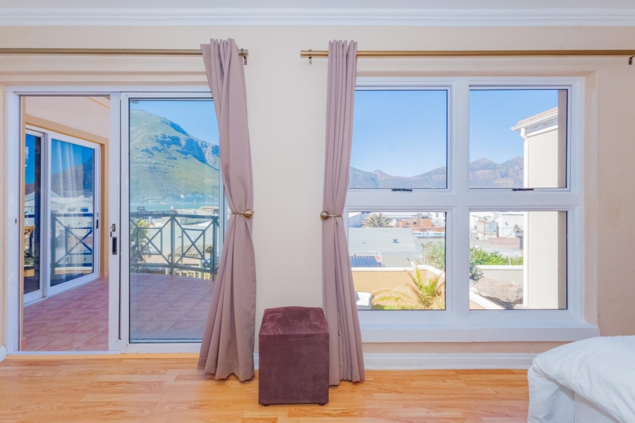 To Let 3 Bedroom Property for Rent in Northshore Western Cape